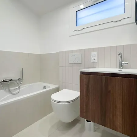 Renovee A La Palmyre - 6 Pers - Climatisation - Wifi - Stationnement - Fr-1-705-107 Les Mathes
