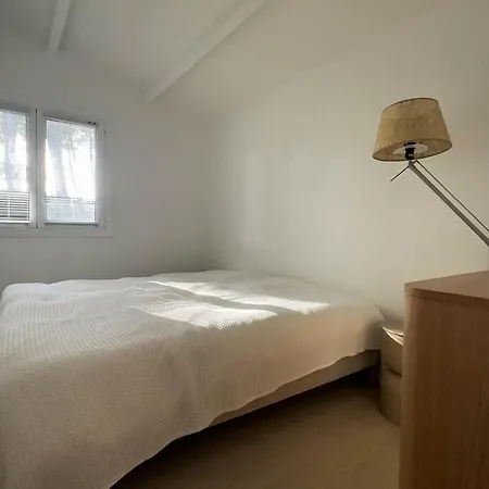 Renovee A La Palmyre - 6 Pers - Climatisation - Wifi - Stationnement - Fr-1-705-107 * Les Mathes
